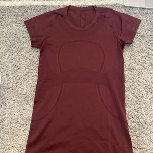 Swiftly Tech Short Sleeve Shirt